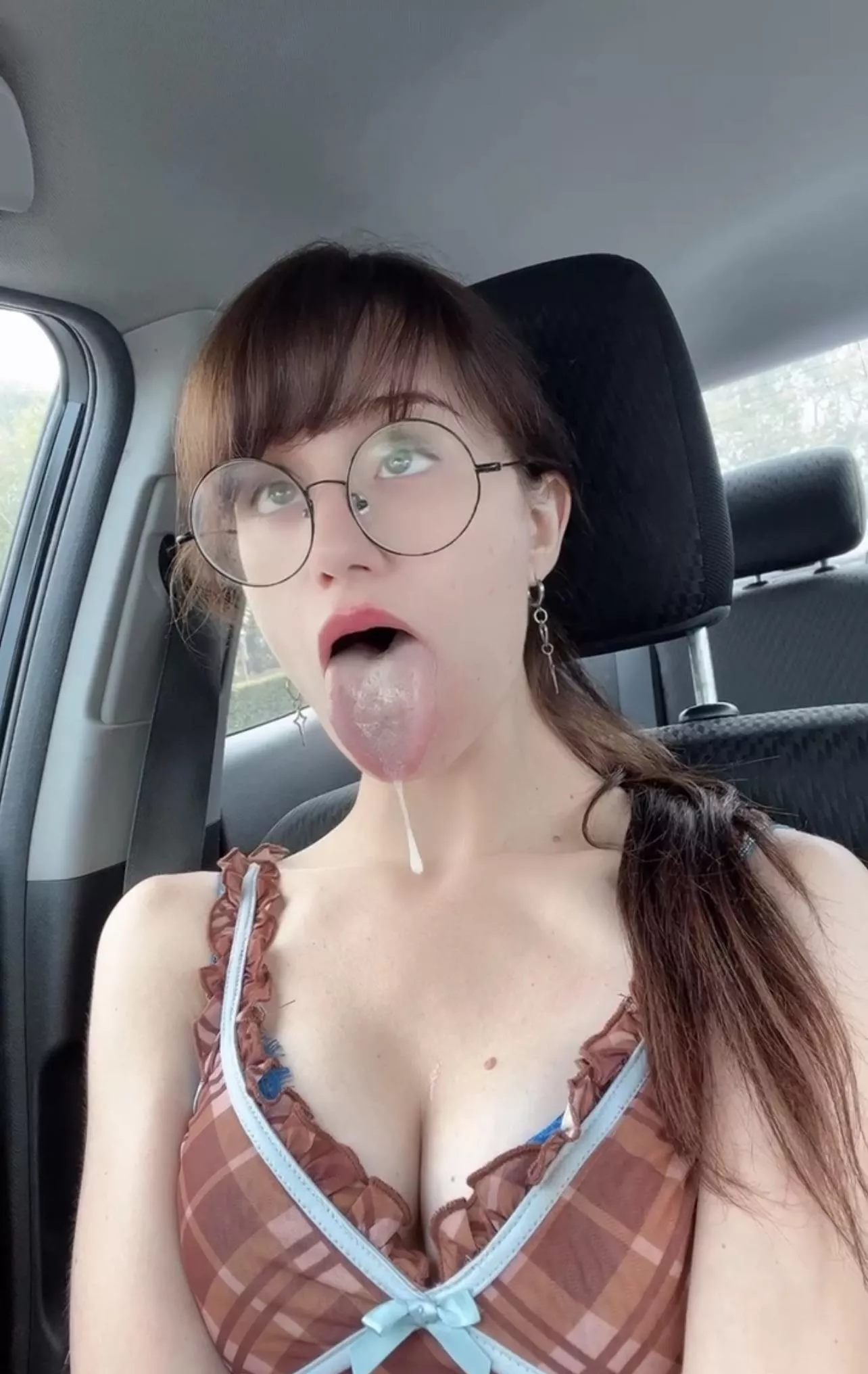 Pls don’t tell our boss you caught me on my lunch break! [oc]