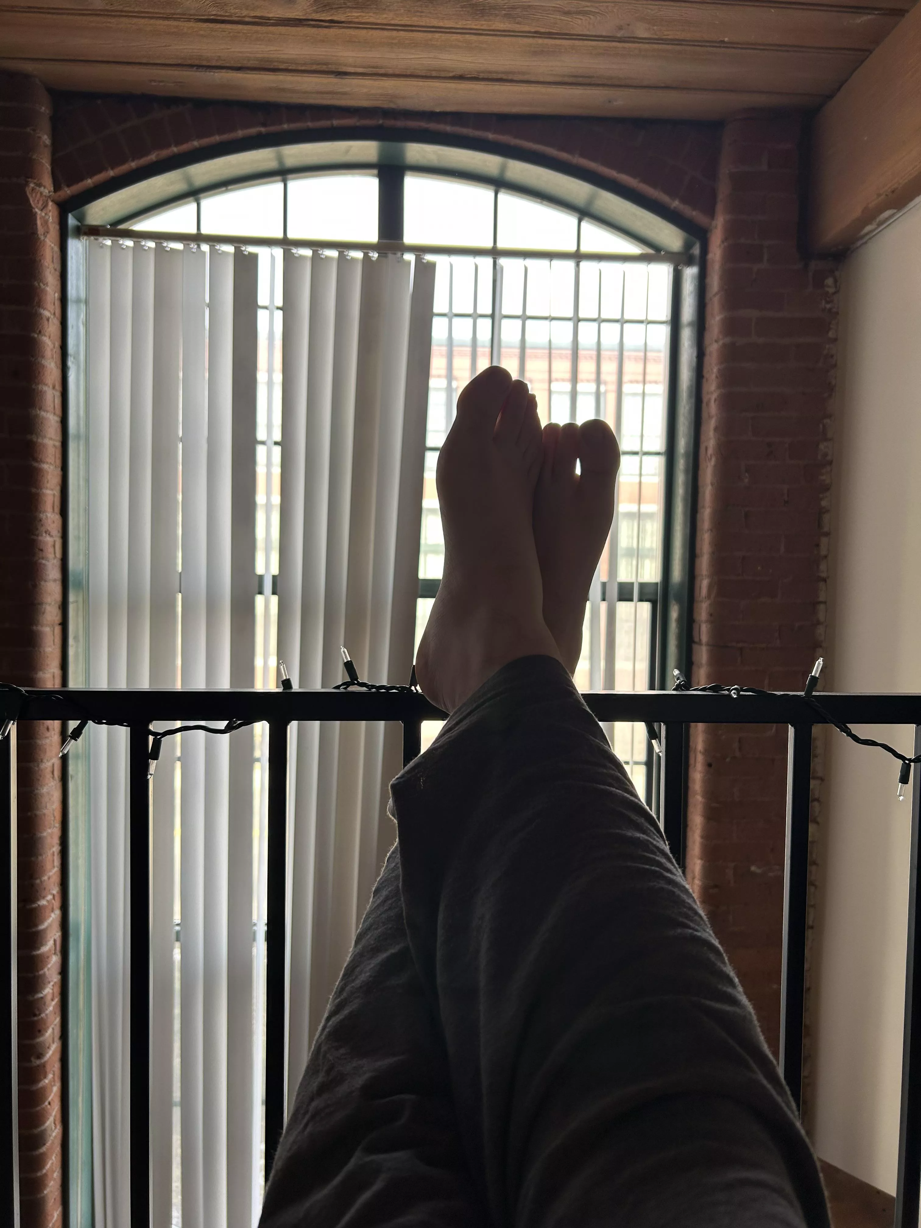 POV you wake up and see me stretched out in the loft