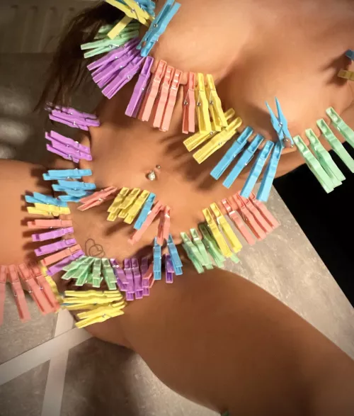 Rainbow pain slut [f]