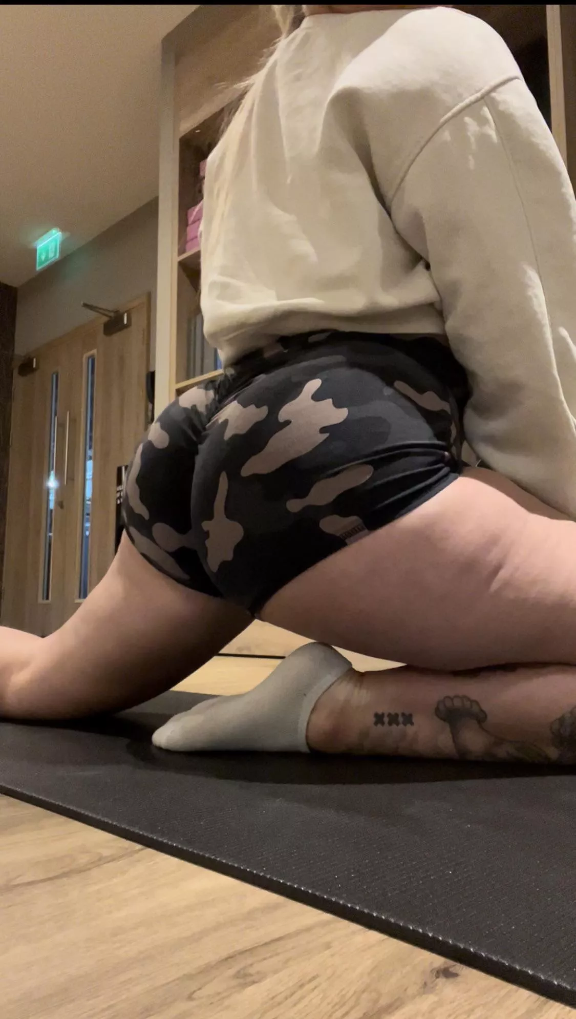 Stretch out with me [F]