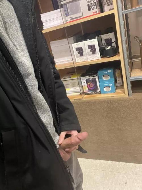 Took it out in the store 😉