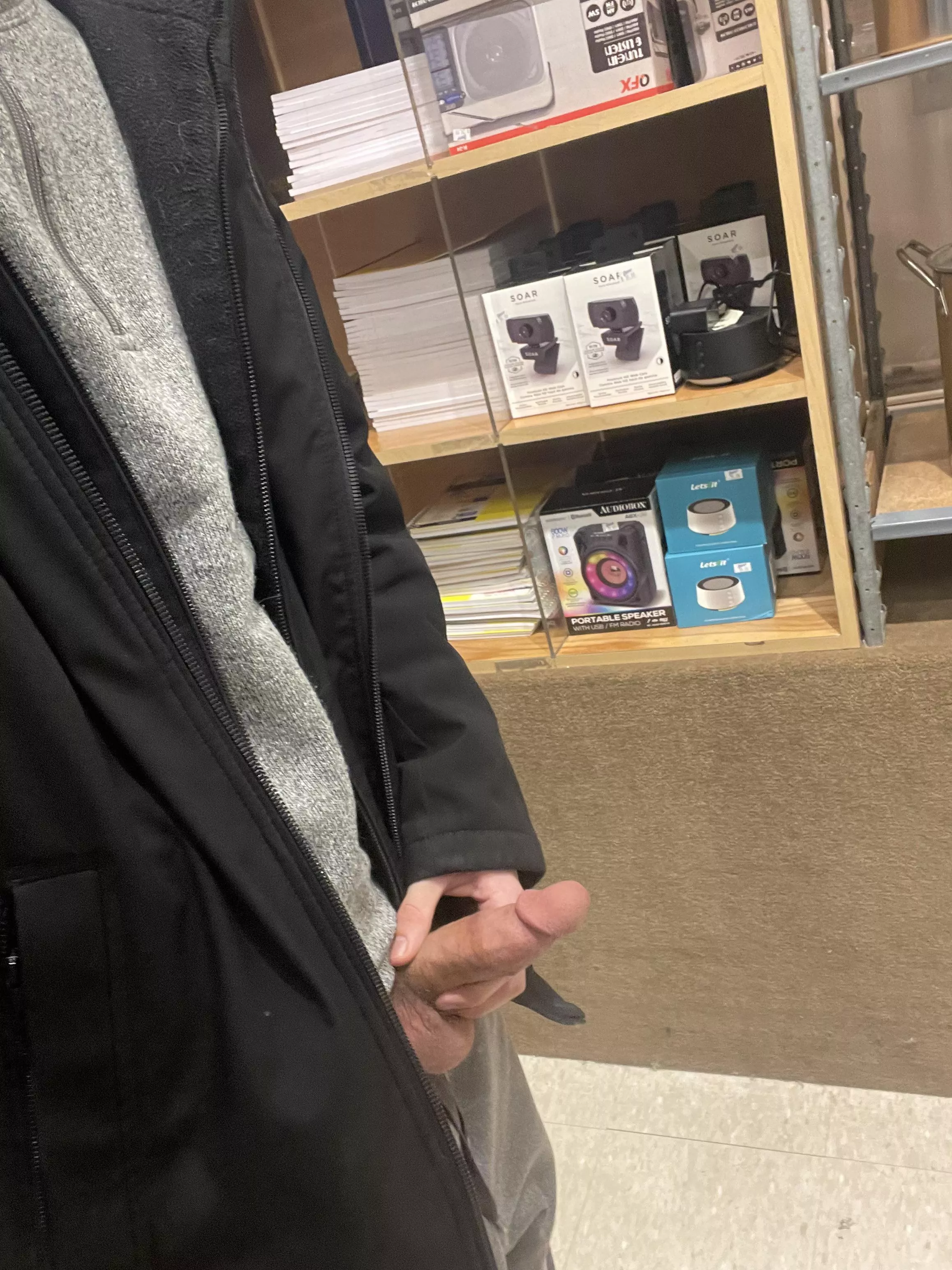 Took it out in the store 😉