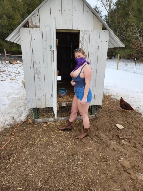 who wants to help on the farm