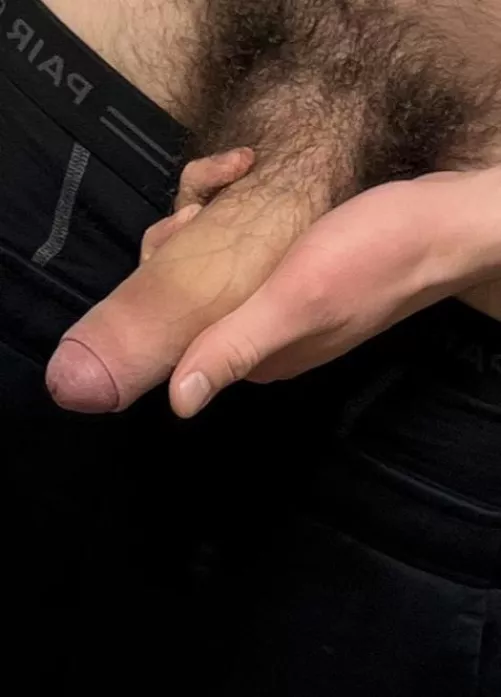 19m US - Looking for twinks or fem boys to Snapchat hmu w @😜