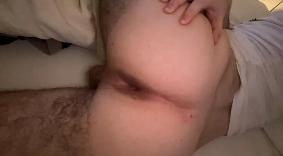 22 bottom looking for masc tops snap: erk785