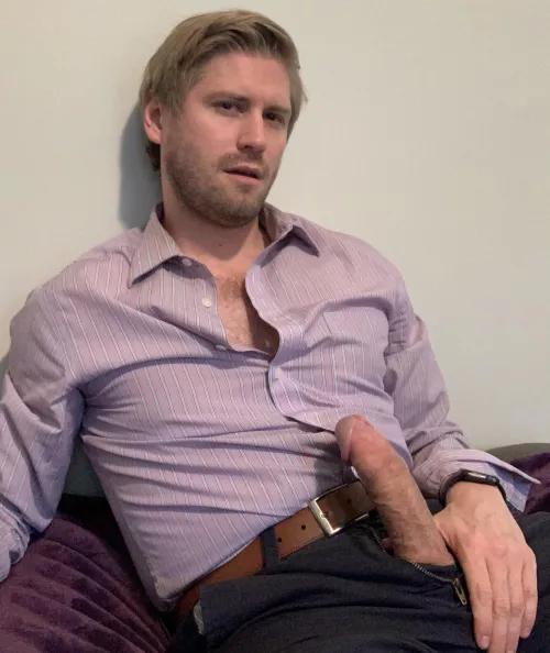 (36) I could use a hand