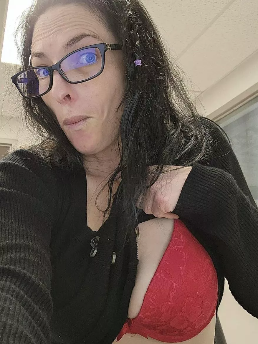 41F Happy Monday from the office