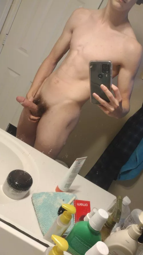Anybody out there wanna see more of my cut cock?