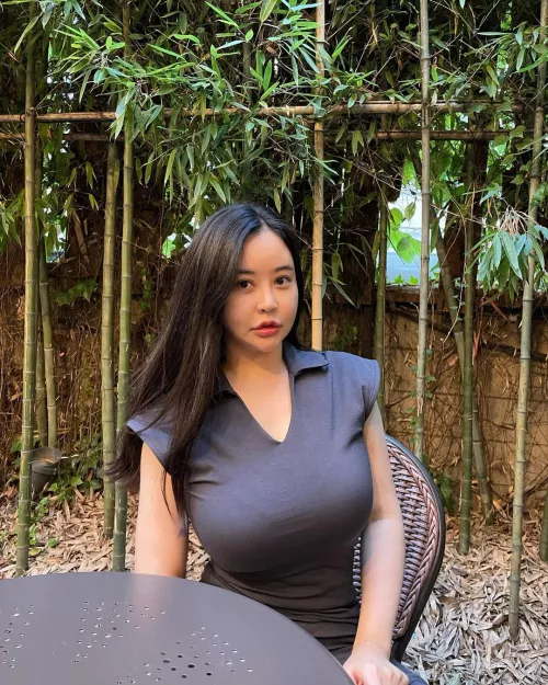 Busty korean girl