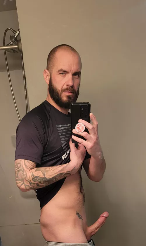 call in sick, I'll be your doctor 😈