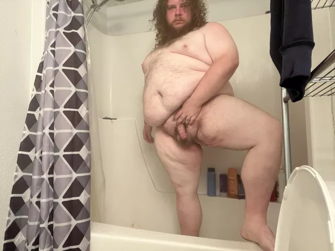 Can someone wash my back? 🧼