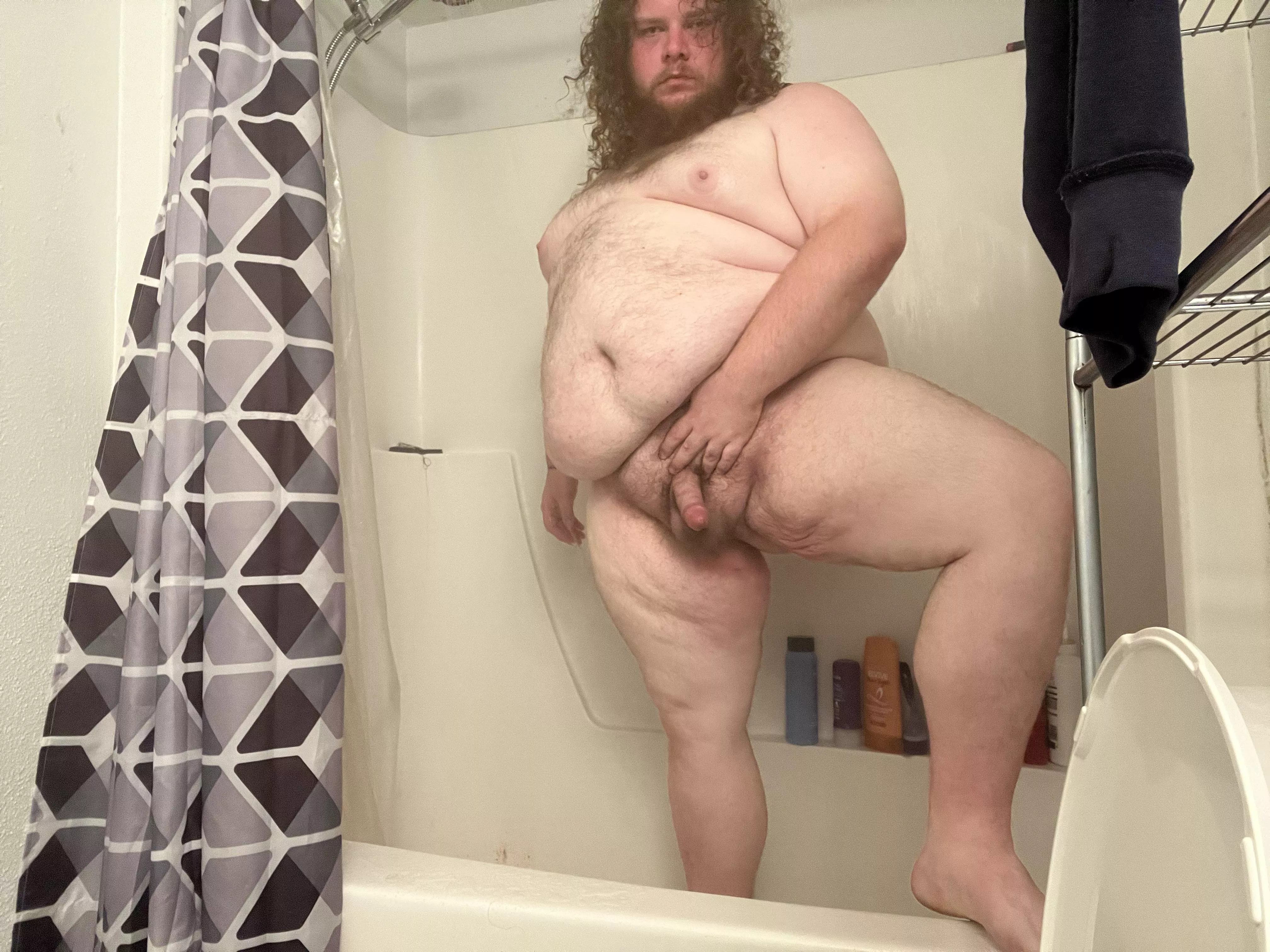 Can someone wash my back? 🧼