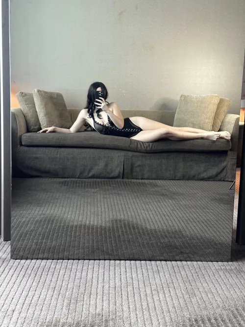 Can you imagine how good I look naked?