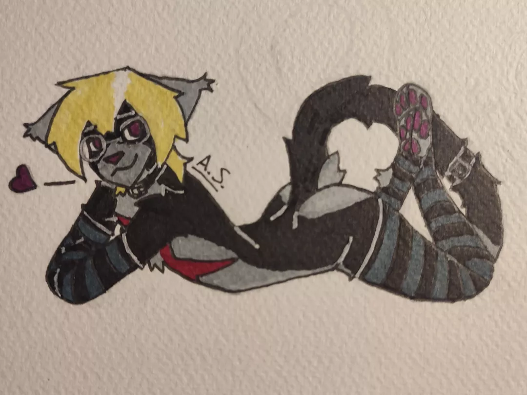 Finished piece of my sona ! lmk what you think (Q) (By me ! )