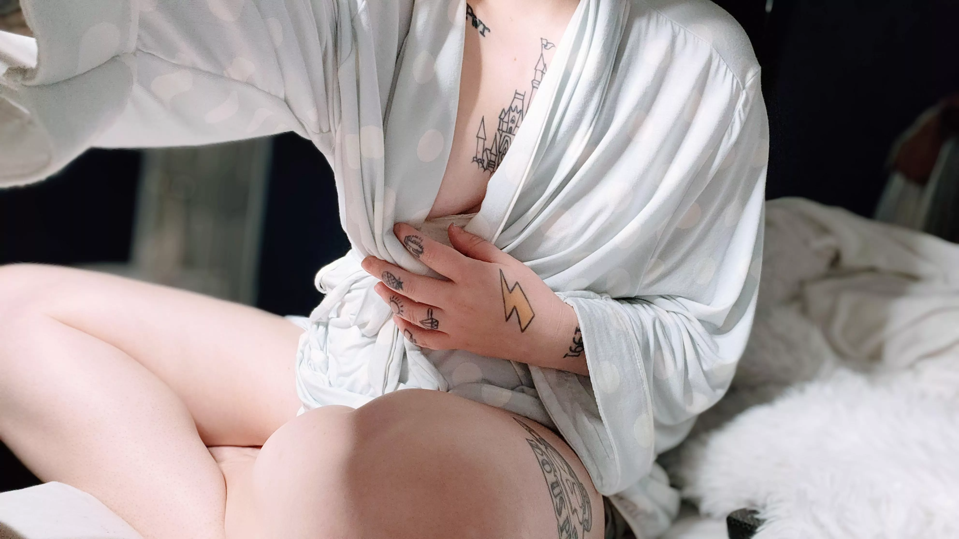 good morning babes [f]