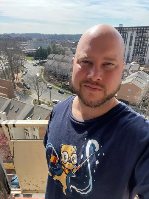 Happy Monday everyone 30va here