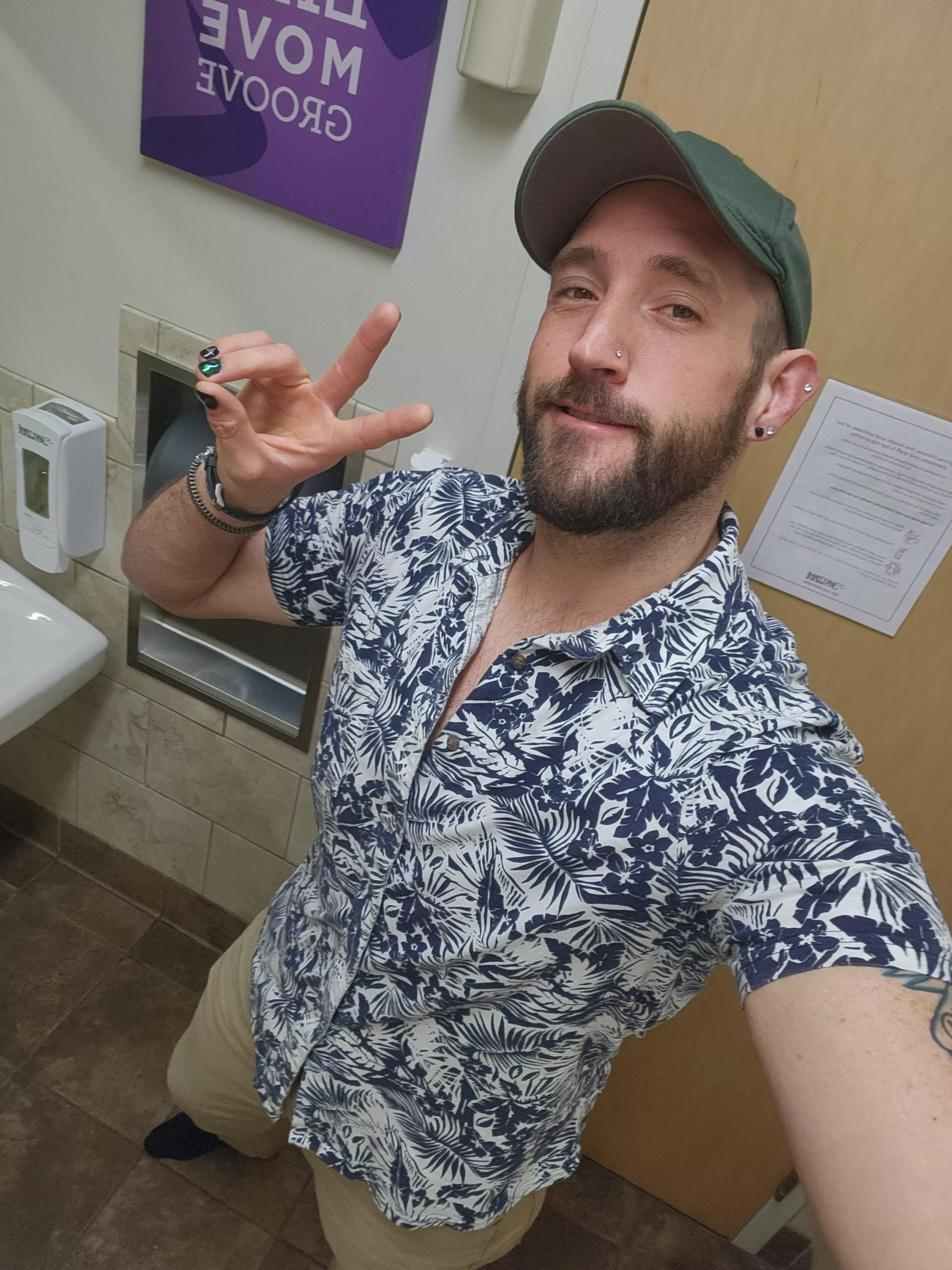 happy monday! hope the day is as amazing as you are!