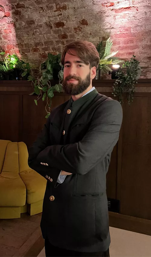 How do you like my traditional Austrian garb?