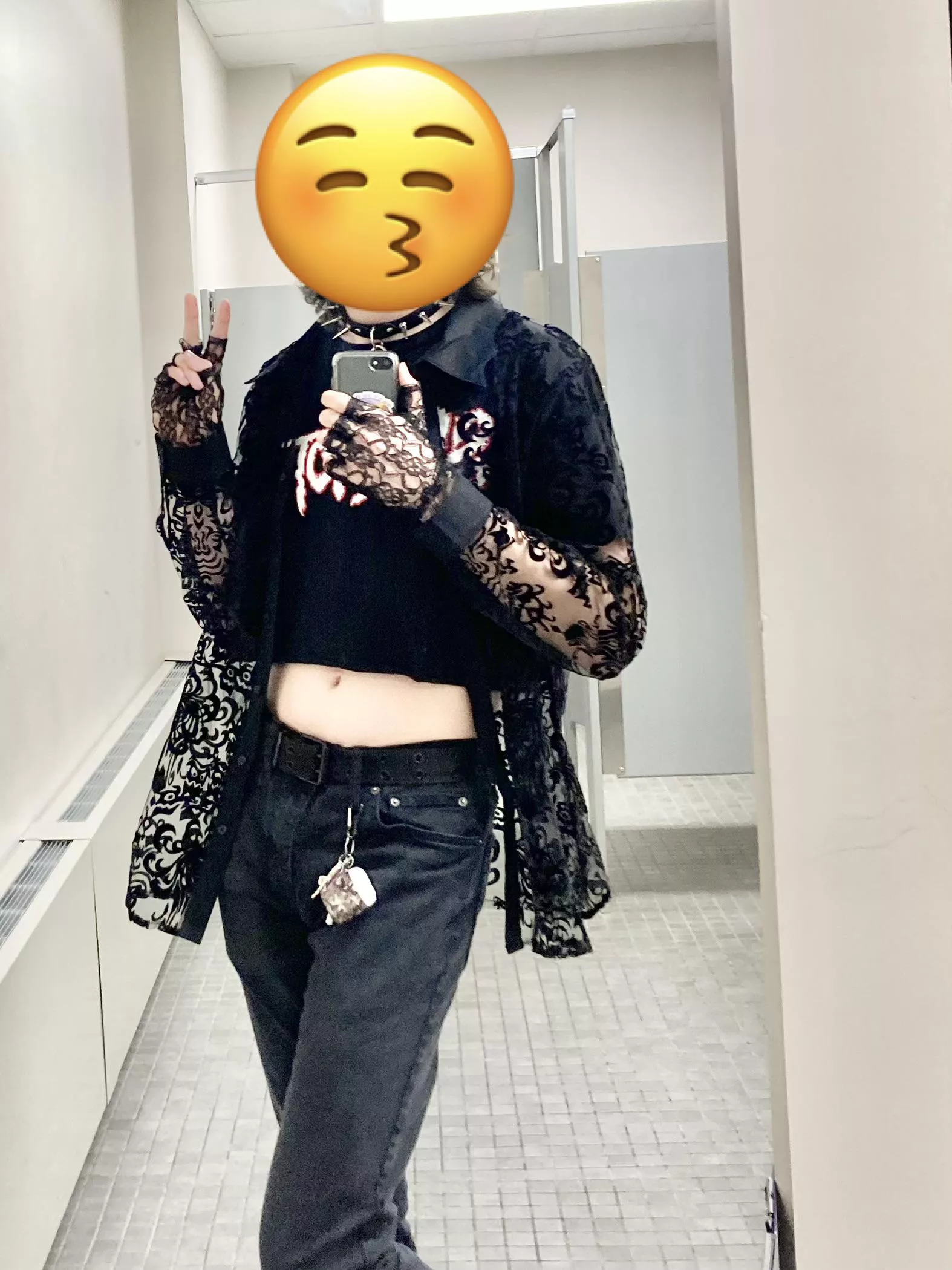 I hear you guys like lace