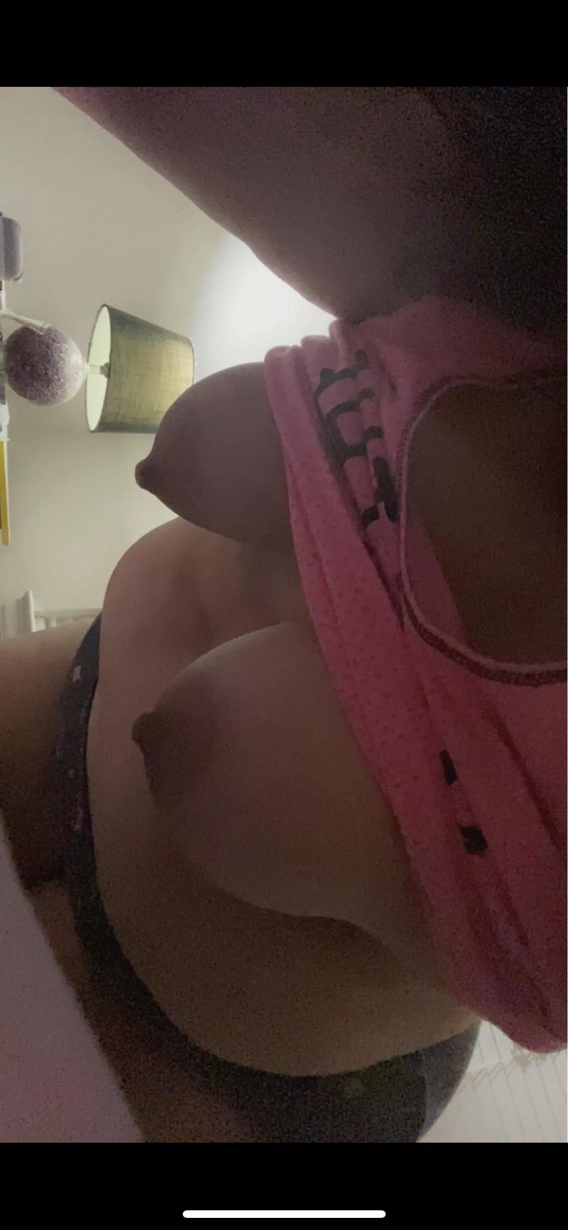 I need someone to distract me from the Sunday scaries