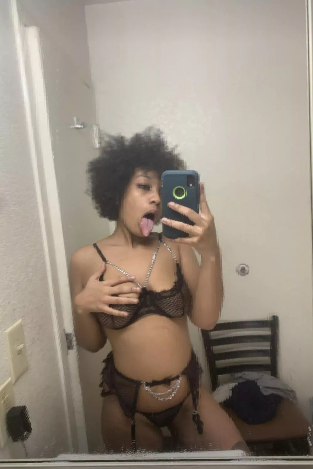 I think I need my n***** mouth filled massa 👅 kik.wickr- cosmobaby23