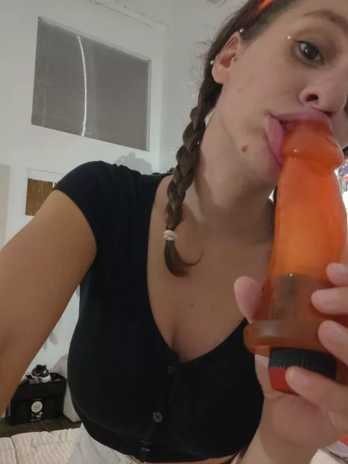 I wish my dildo was your dick tu suck it all