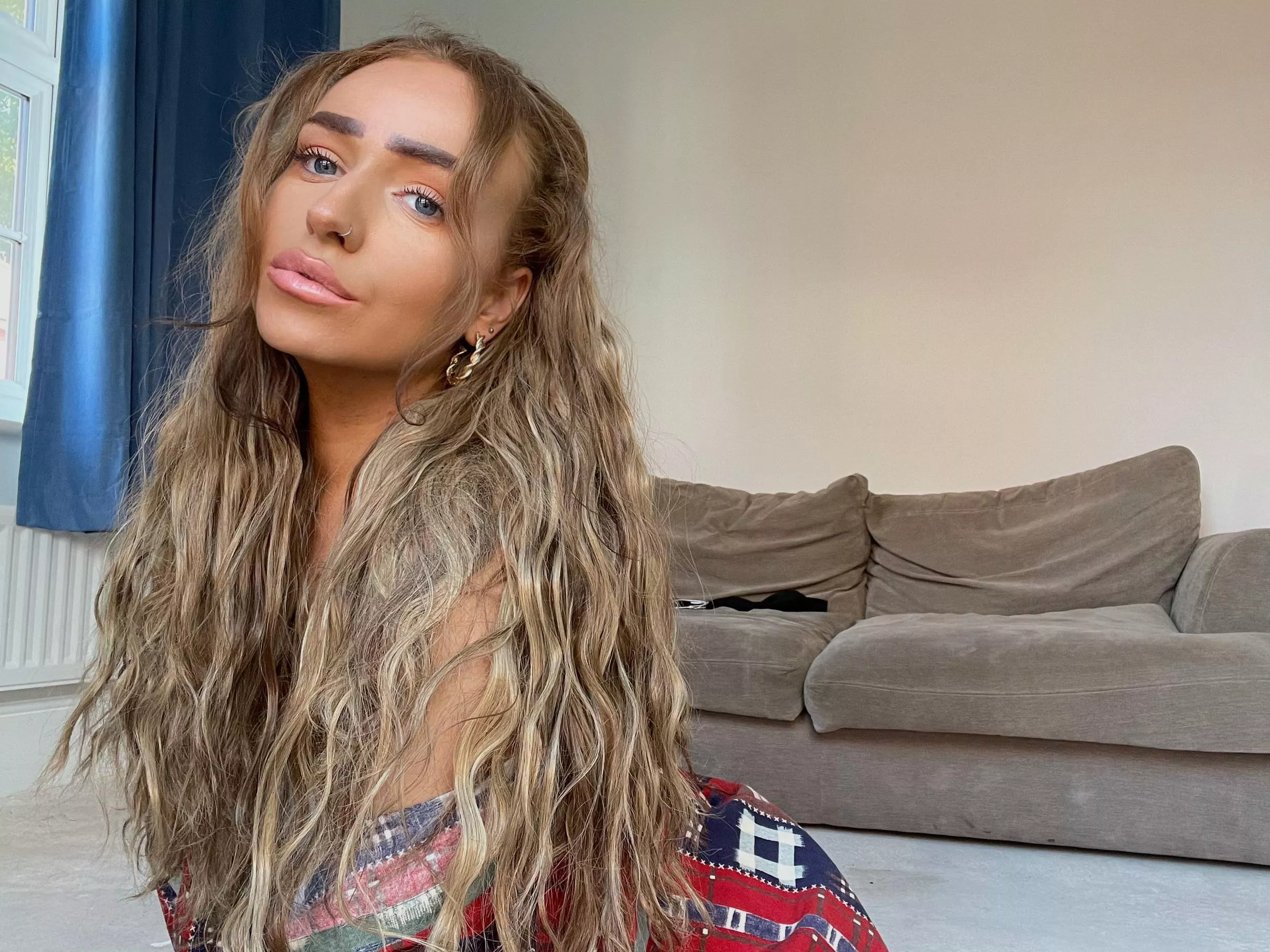 I’m new come and speak to me on my page 🫦