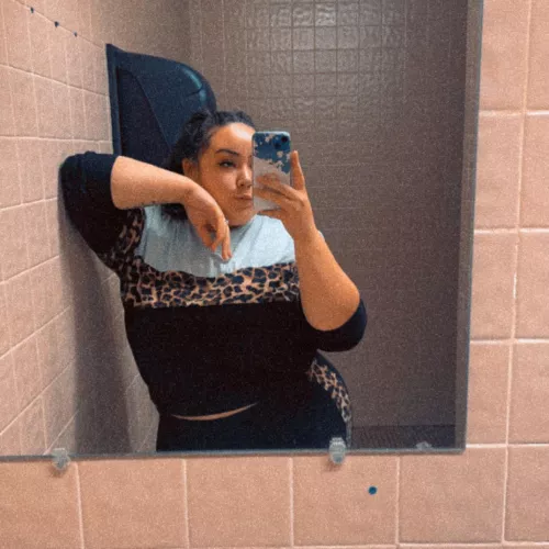 Just trying to see if my clothed selfie can get the same amount of love than my others posts (I’m always down for a friendly chat!)