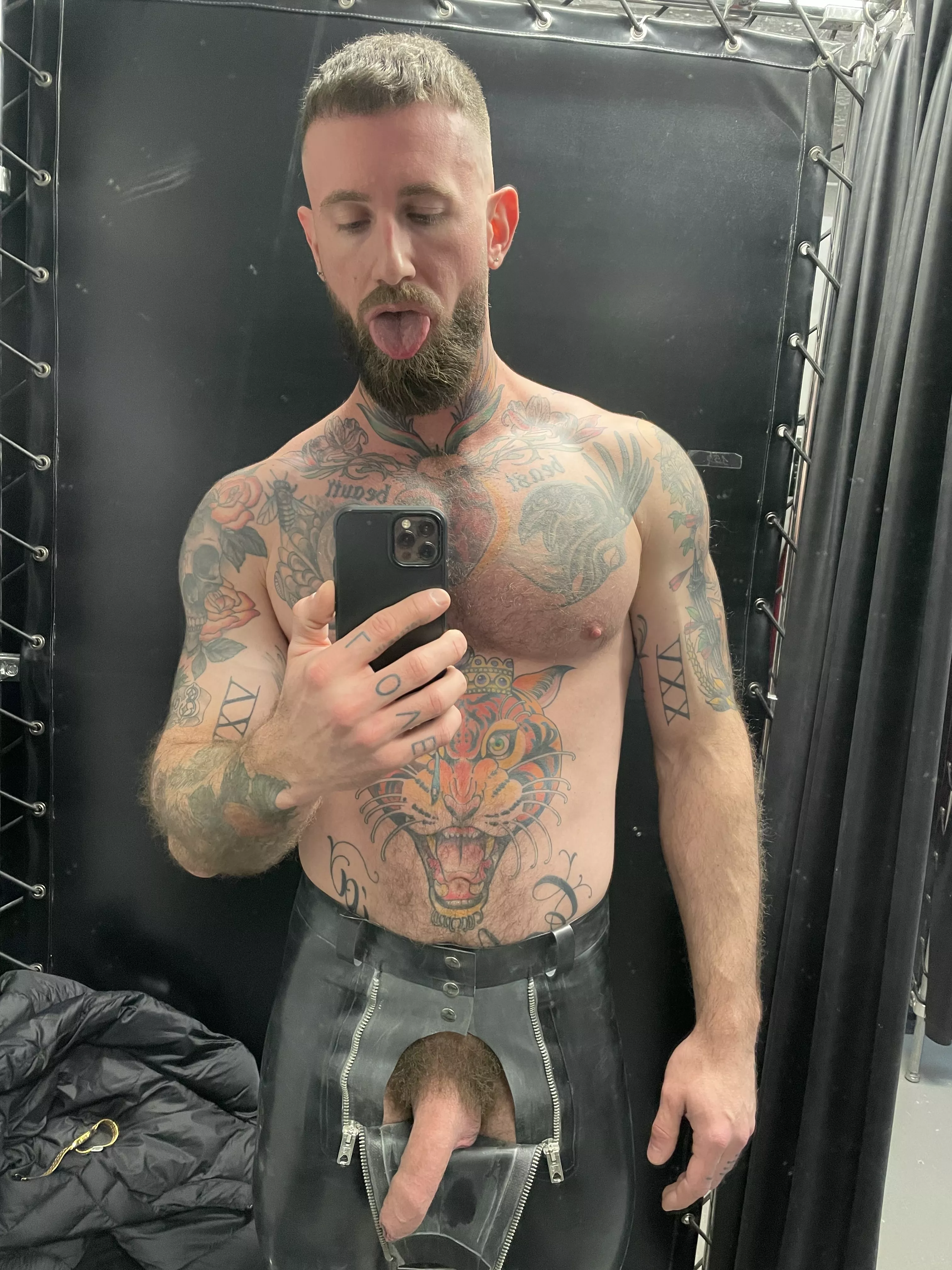 Love the double zip on these rubber pants