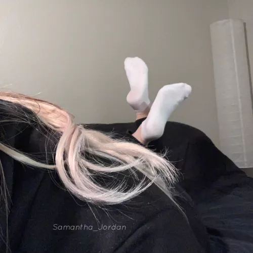 Love this pose, and my white socks.