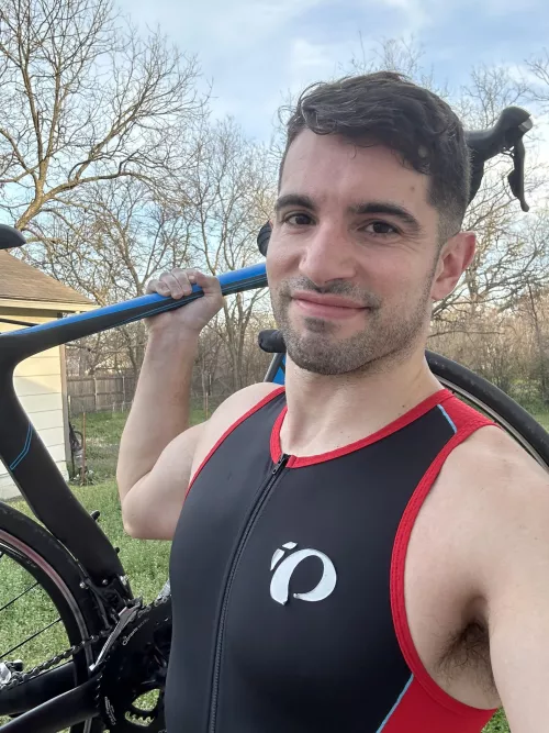 Nice weather means I can finally get back to triathlon training!