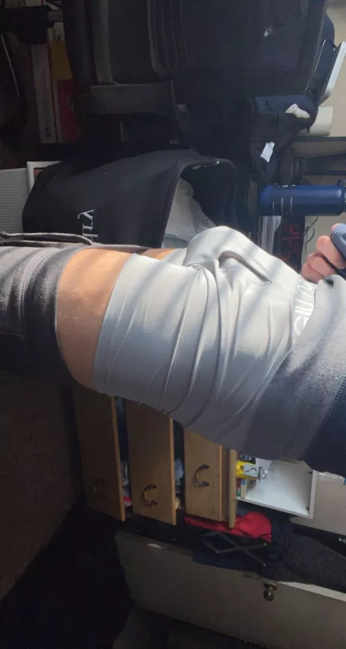 really sweaty after a workout 🏋️‍♂️💦