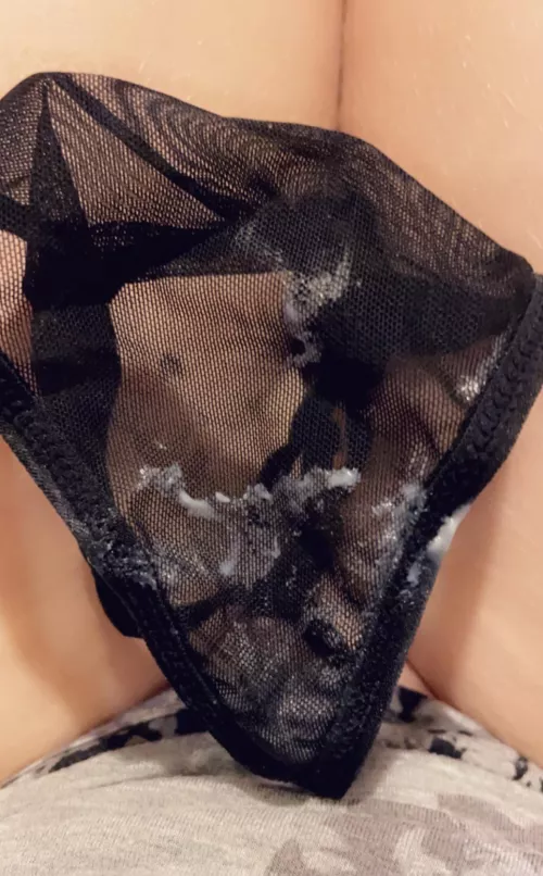 Such a horny girl tonight, my new toy made me cum hard