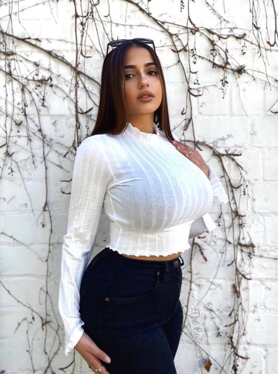 Thicc and busty