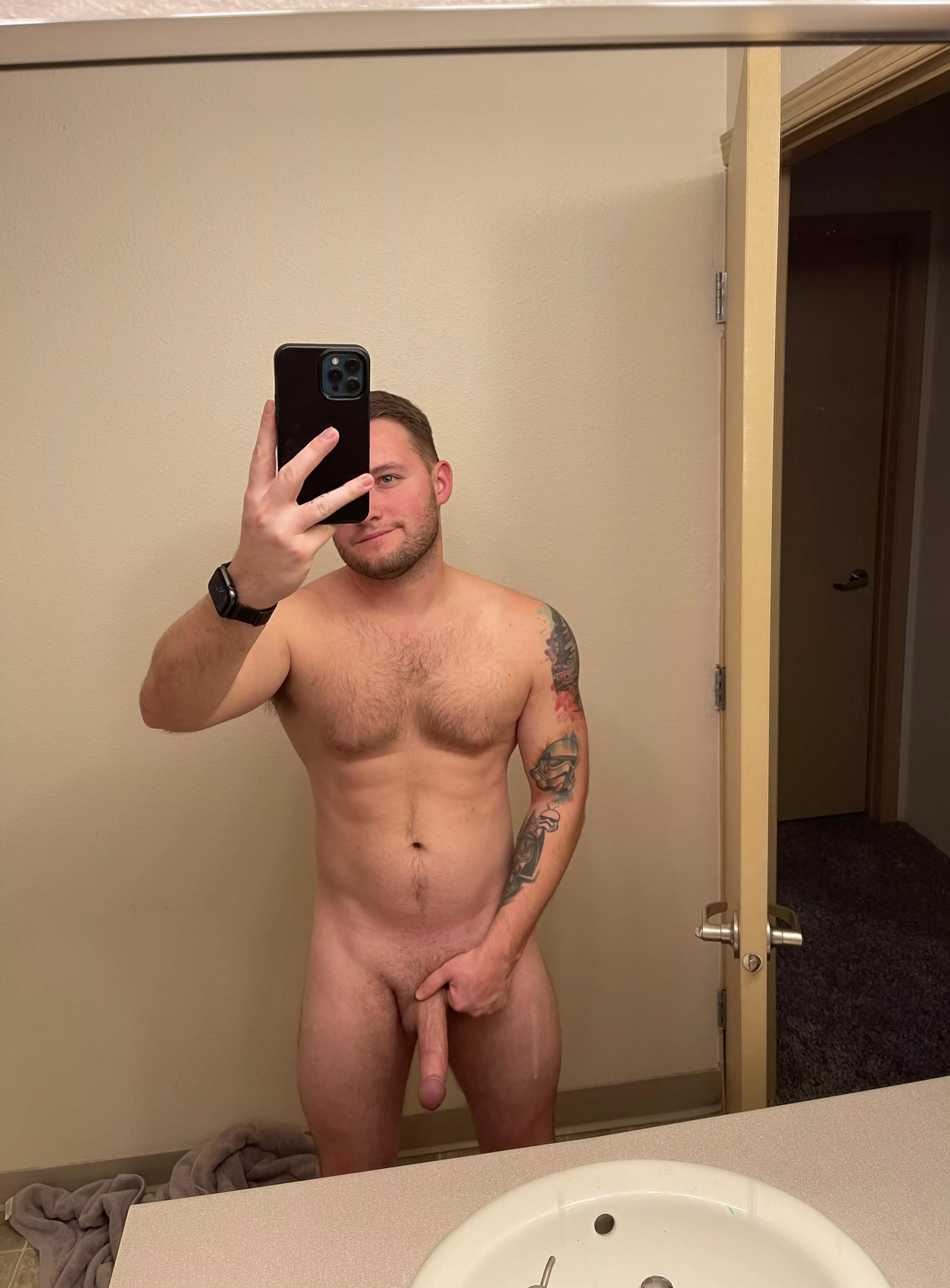 Wanna distract me from laundry? [m30]