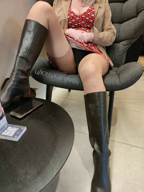 When I went for a cocktail the other week.... I definitely felt relaxed and forgot I was in a bar.