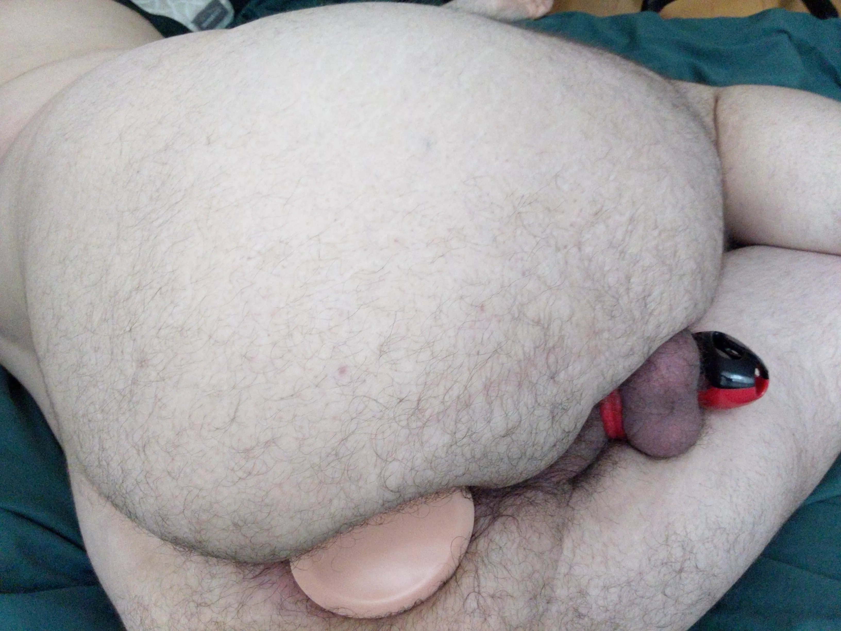 Why can I never go more than a week without locking myself up and posting pictures of my ass online 🤭