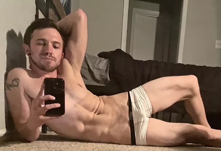 You know what would make your workout more rewarding? [M] 30 5’11” 170 lbs