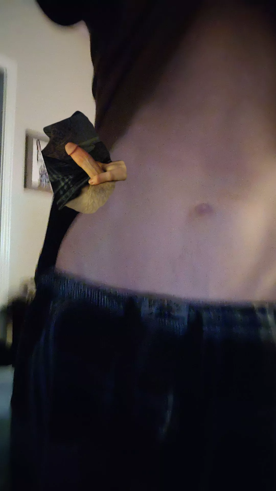 20 here, anyone willing to trade saved vids or trade jerking vids add @jaacfirtz