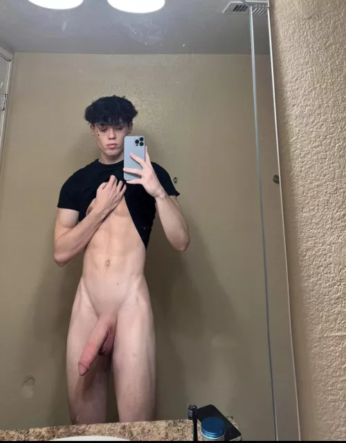 25 m us snap group open for trade send dick or ass pic when adding dylan_brew21 str8/curious invited too 18+ only