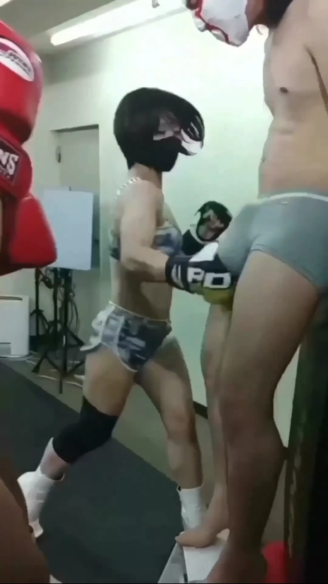 3 girls punching bag....code ?