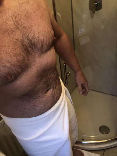 [51] It’s titty Tuesday! Let me rate your tities ladies