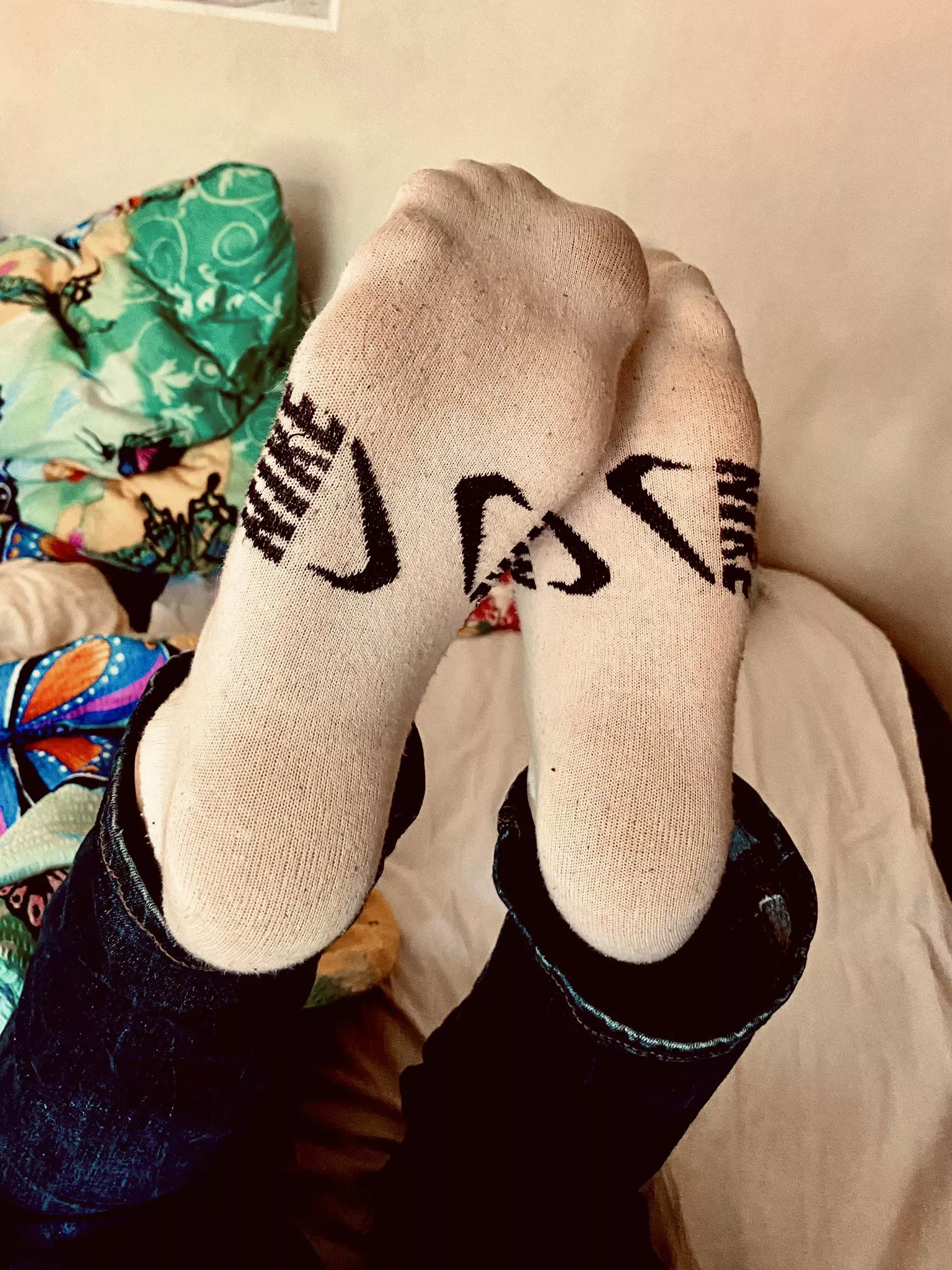 ...and the smell of my sweaty socks is getting worse. 😷 [OC]