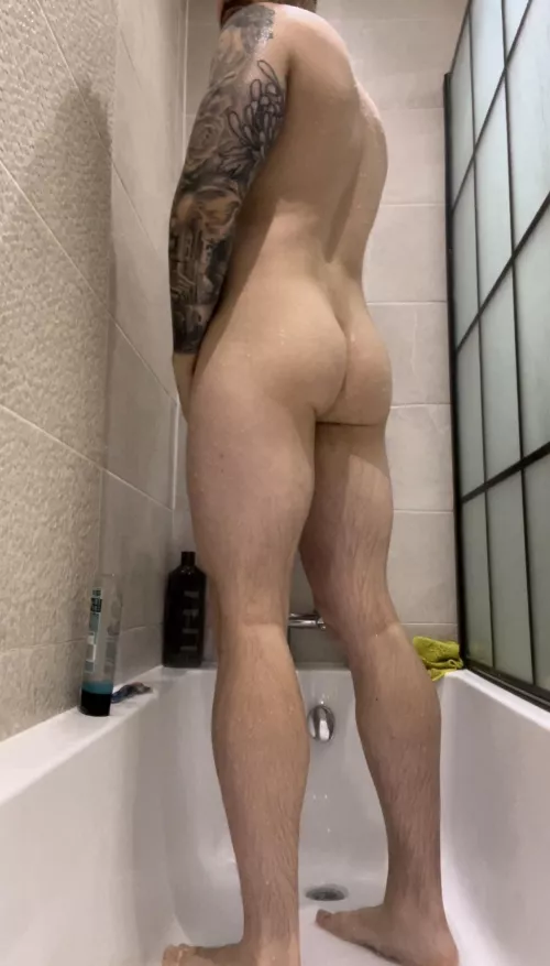 Caked up on a Tuesday afternoon