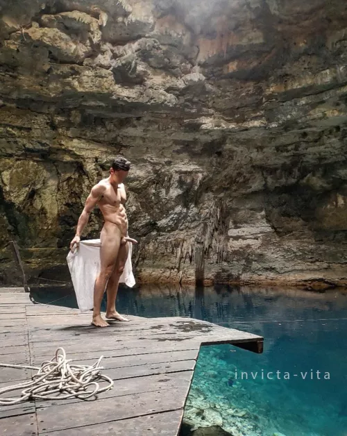 Cenote in Mexico 🇲🇽