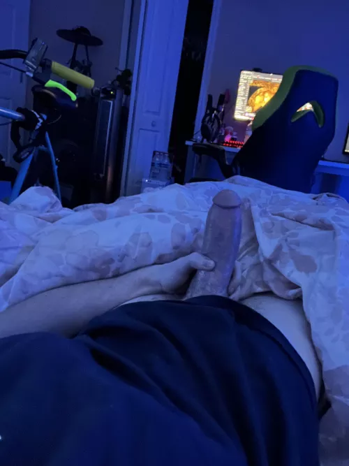 Do you like my thick cock 😏