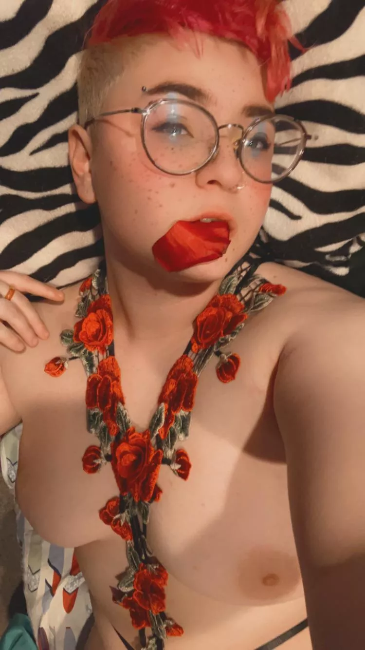 Even bois like flowers sometimes 🌹