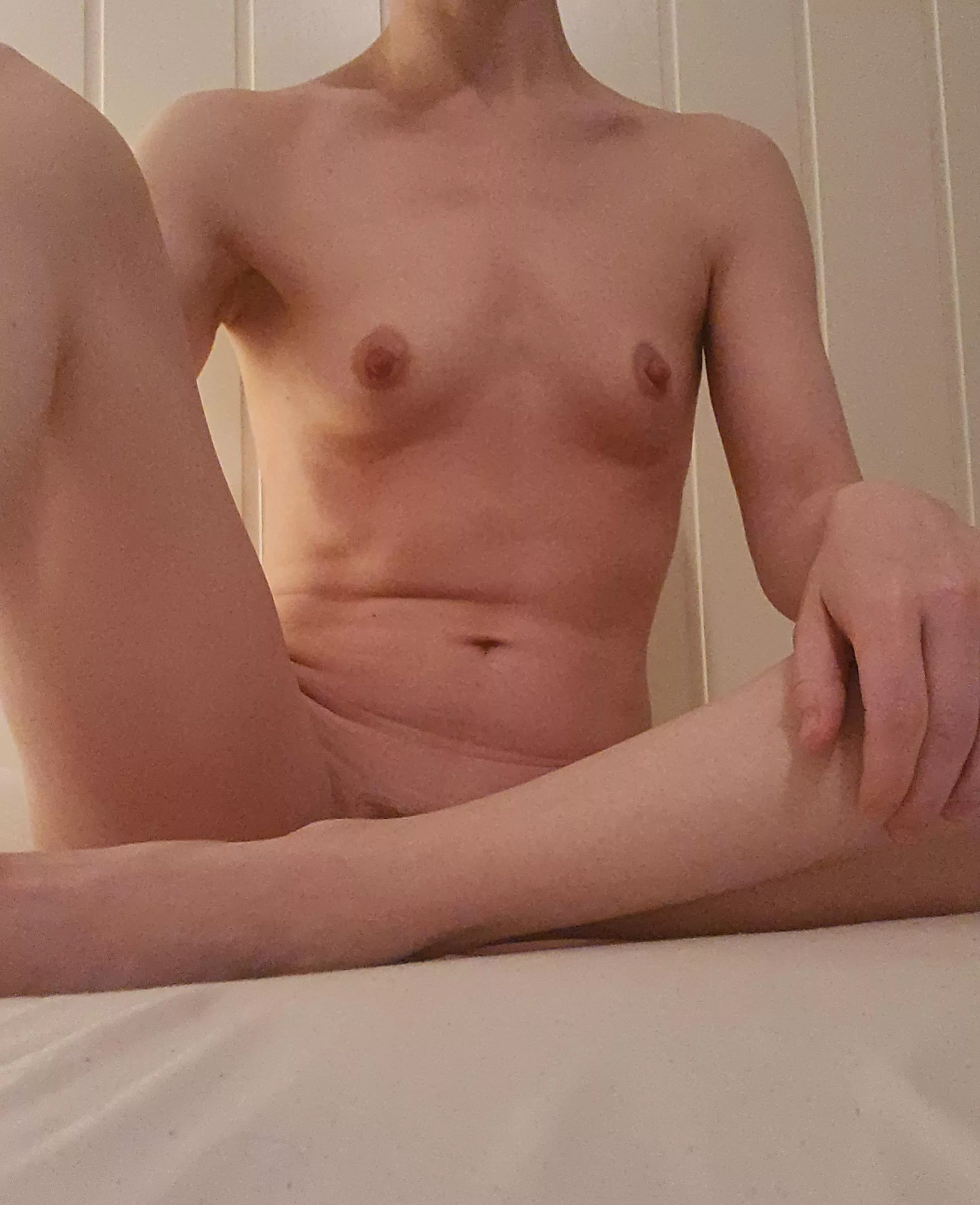 (F33, 48kg, 160cm) For some reason my last post got removed from the feed after one person thought it was sexually implicit.. cus there was a vagina in the picture - in a nudes sub. And utter silence from the mods. So here's one for the faint of hearts 