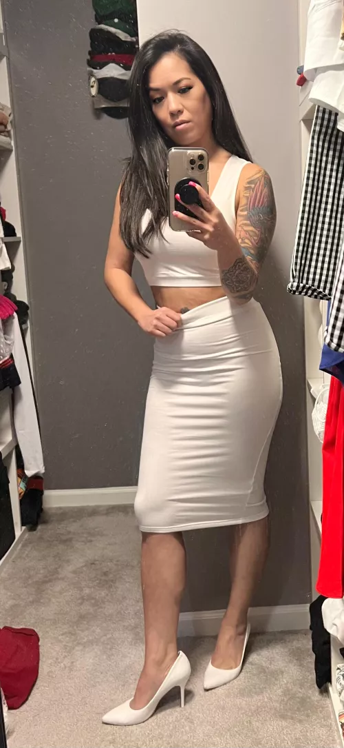 F43 Just wanted to make a sexy selfie have to wear this with nothing on underneath!