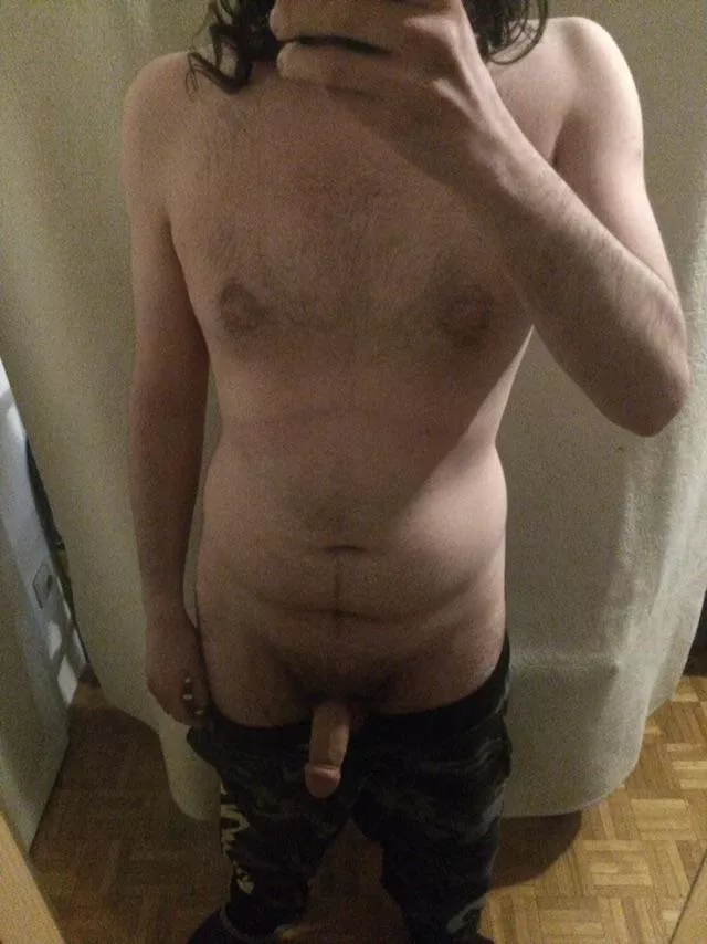 Feeling horny help me out